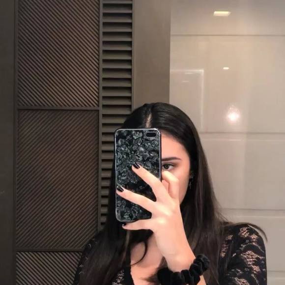 Meet your Posher, Victoria - Picture 1 of 1